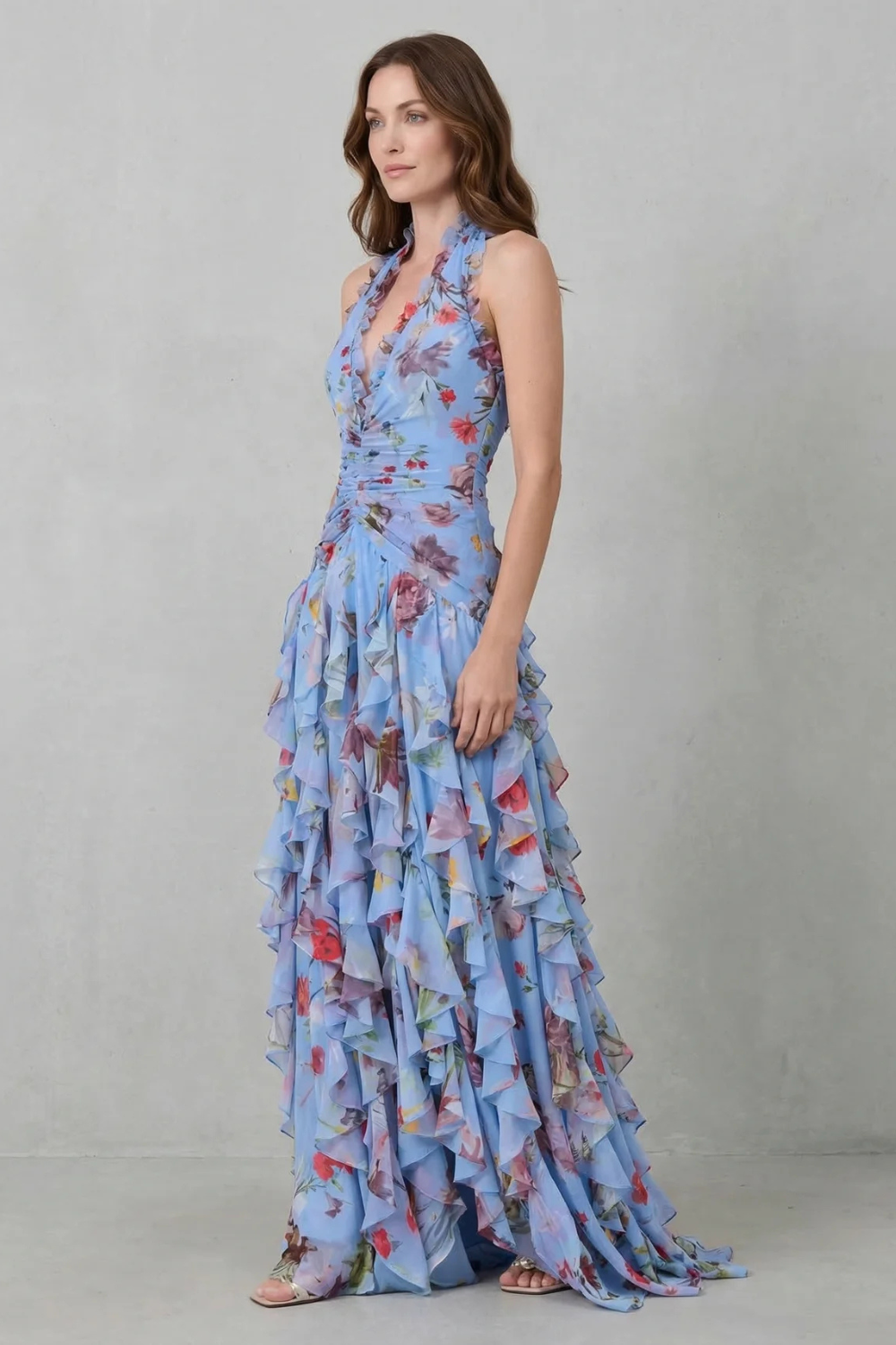 Belladina | Romántica Cascada de Rosas Vestido Largo con Escote Halter