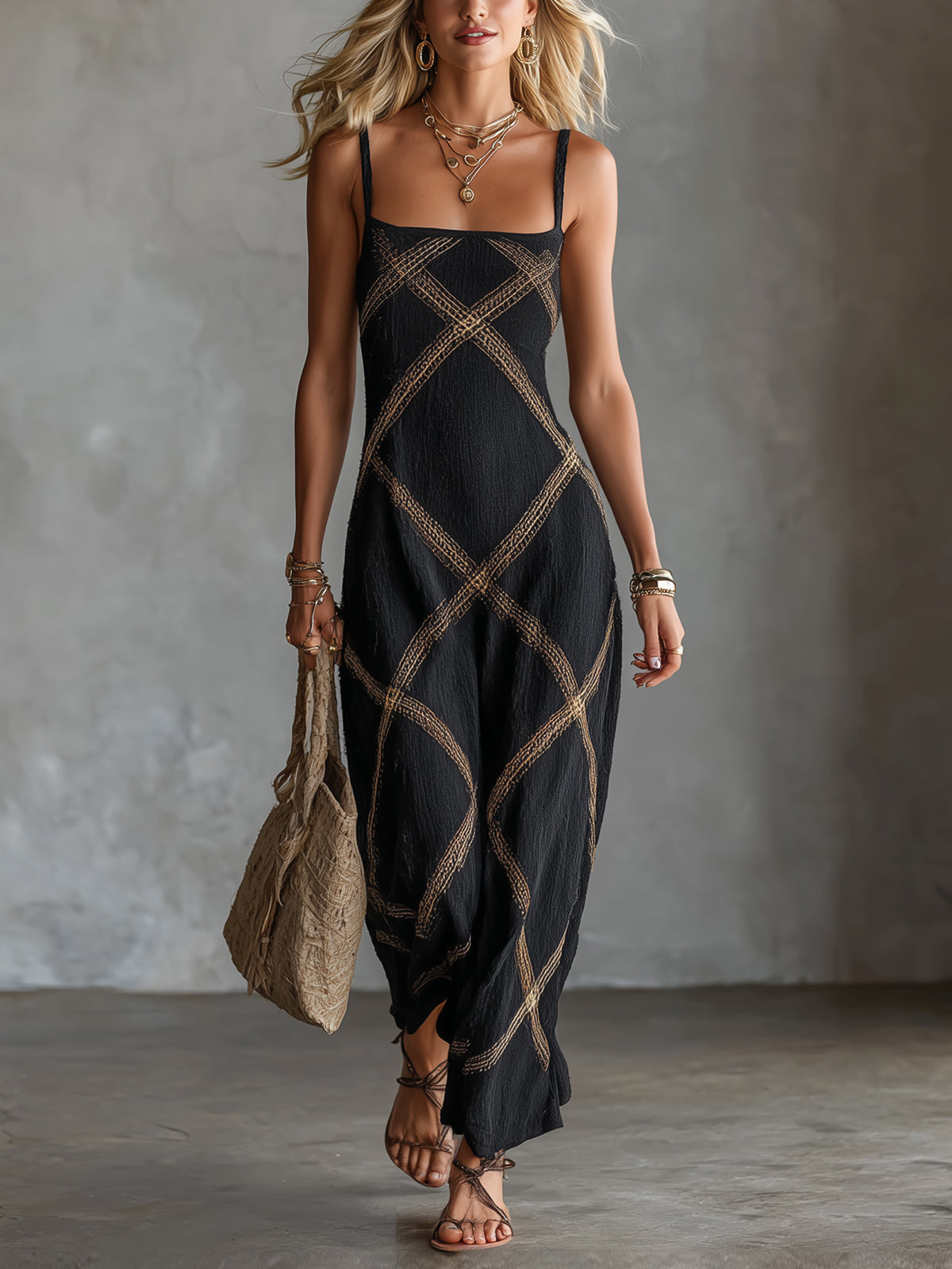 Vittoria – Vestido Maxi Geométrico Negro y Camel