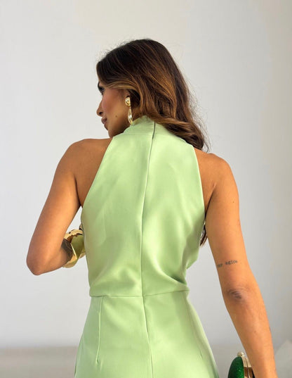 Conjunto sin mangas con atado al cuello y pantalón casual de pierna ancha