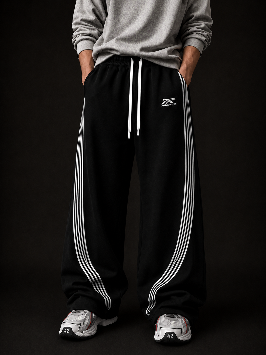 Pantalón Track Nova Drip – Jogger Wide Leg con Rayas Laterales