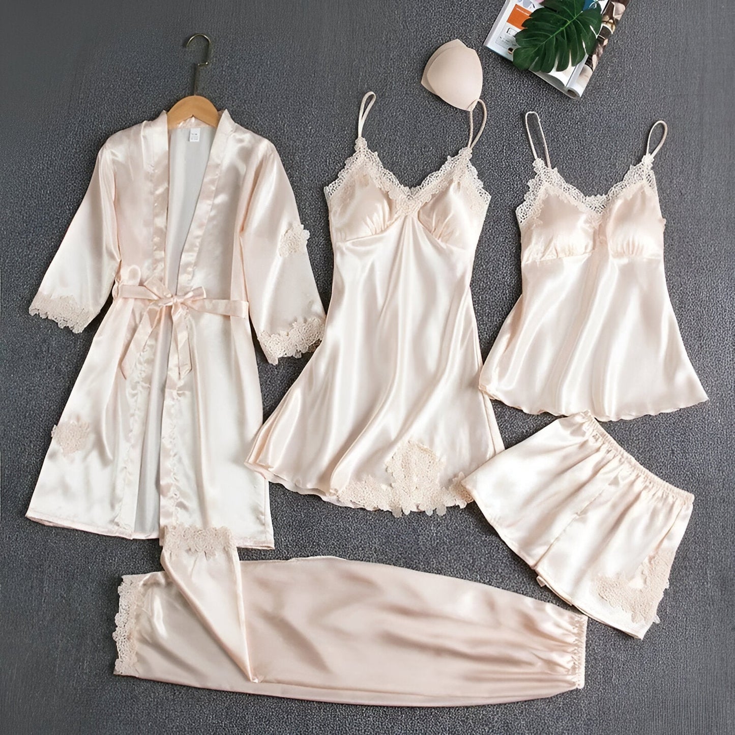 Mona™ | Conjunto de pijama elegante y relajante